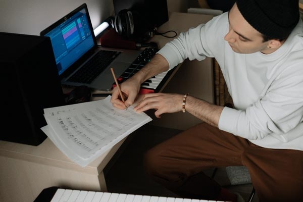 Five Cliches to Avoid in Writing Song Lyrics
